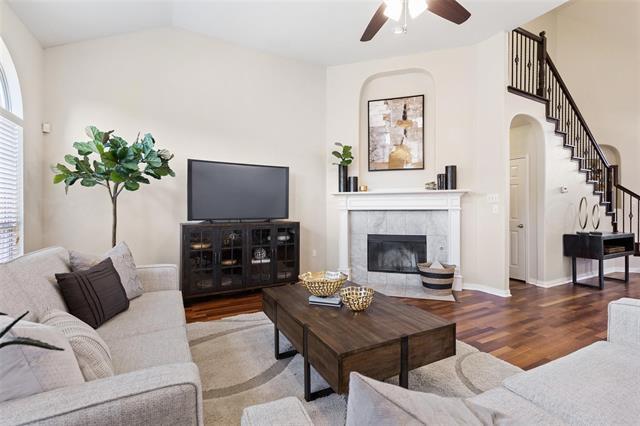 Building Photo - 9750 Grassland Dr