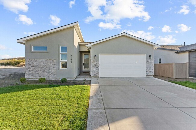 Building Photo - Charming 3 Bed, 2 Bath Home in Nampa, ID with Spacious Layout and Modern Touches!