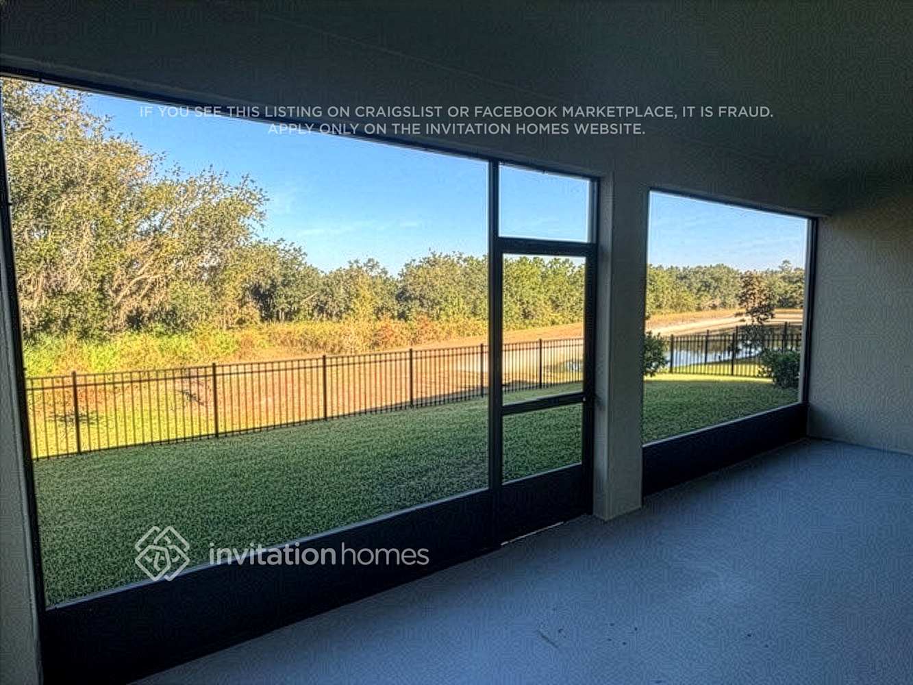 Building Photo - 14334 17th Ct E