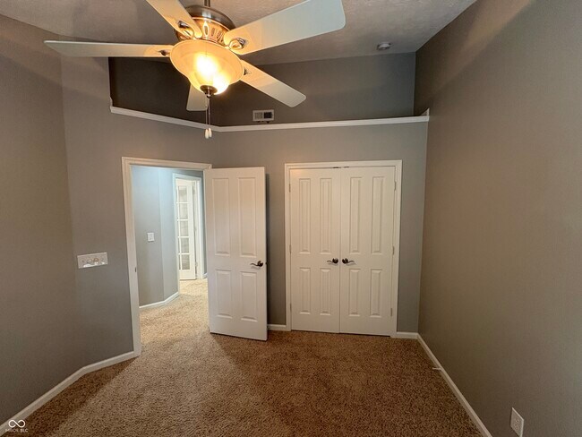Building Photo - 9059 Rider Dr