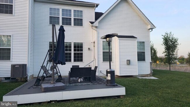 Building Photo - 499 Lee Pl