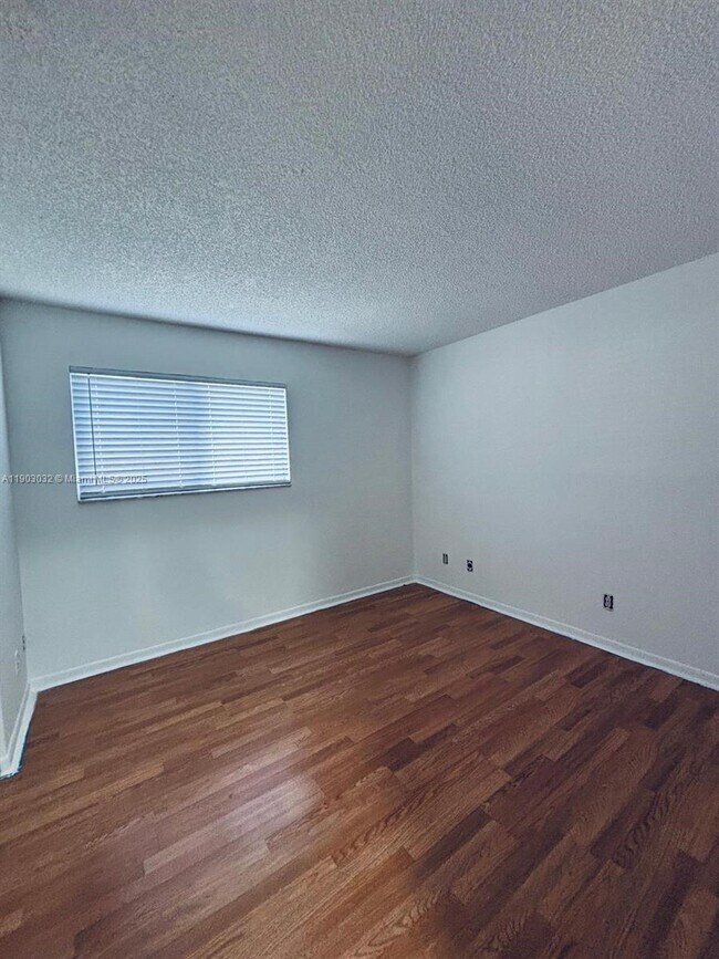 Building Photo - 3453 NW 44th St