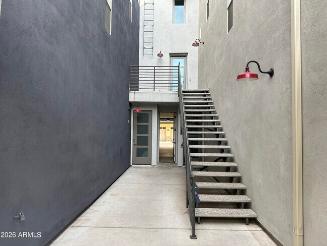 Building Photo - 300 N Gila Springs Blvd