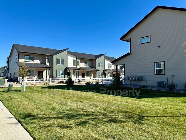Building Photo - 3905 Congaree Way