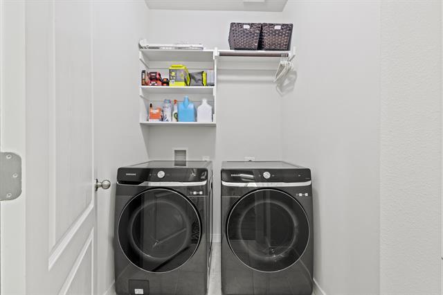 Building Photo - 2052 Dove Creek Ln