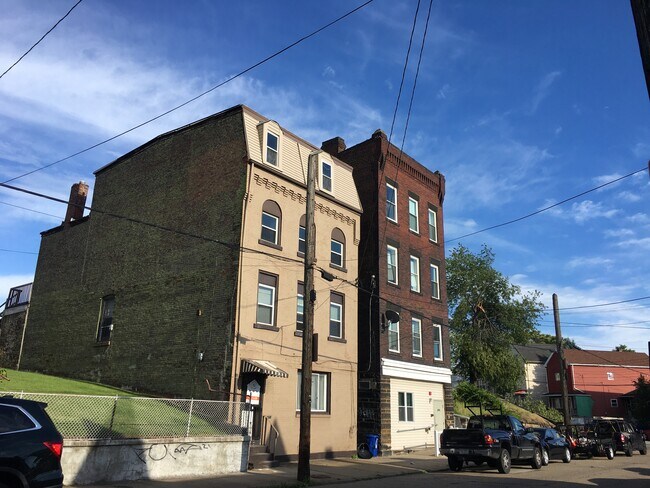 Building Photo - 3208 Juliet St