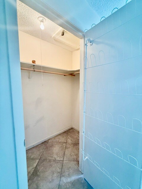 Building Photo - 223 N Adelle Ave