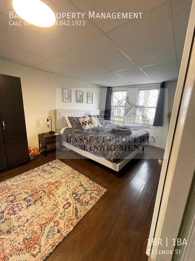 Building Photo - 73 Lenox St