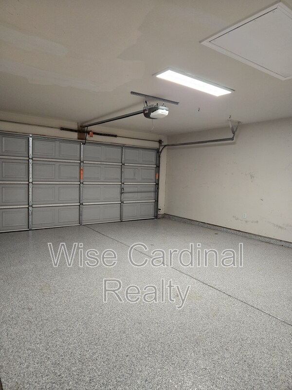 Building Photo - 4924 Harvard Dr