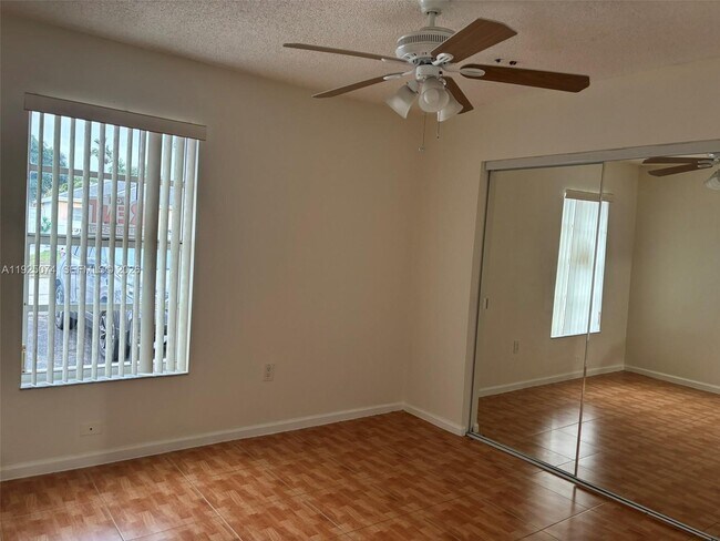 Building Photo - 7331 SW 149th Ct