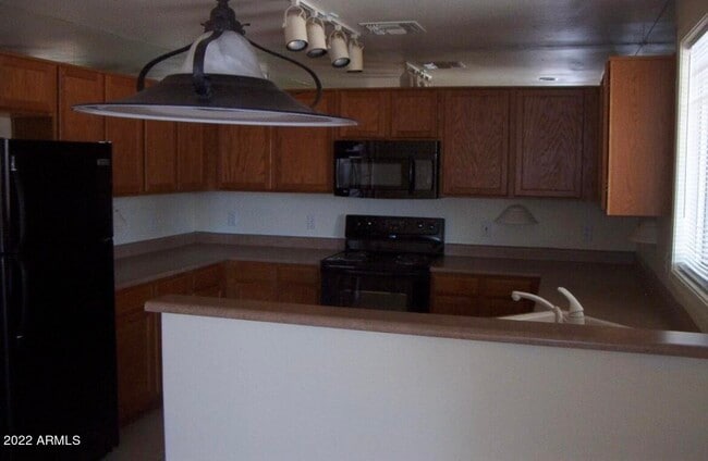 Building Photo - 12409 N 122nd Ave