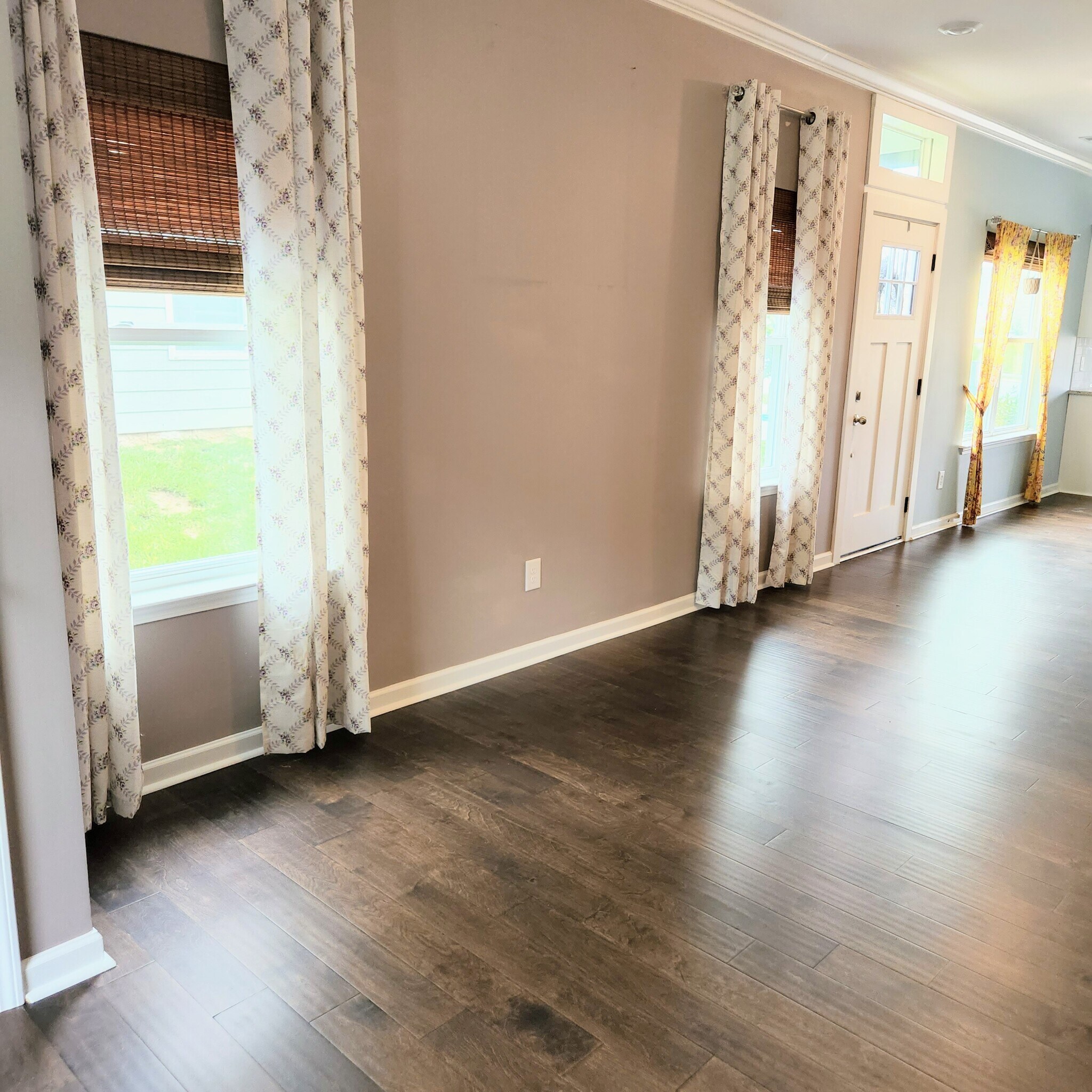 Building Photo - 6532 Wilford Ct