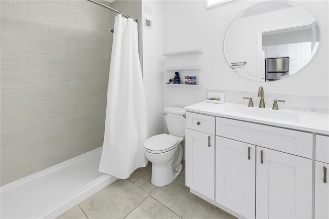 Building Photo - 1515 Pinellas Bayway S
