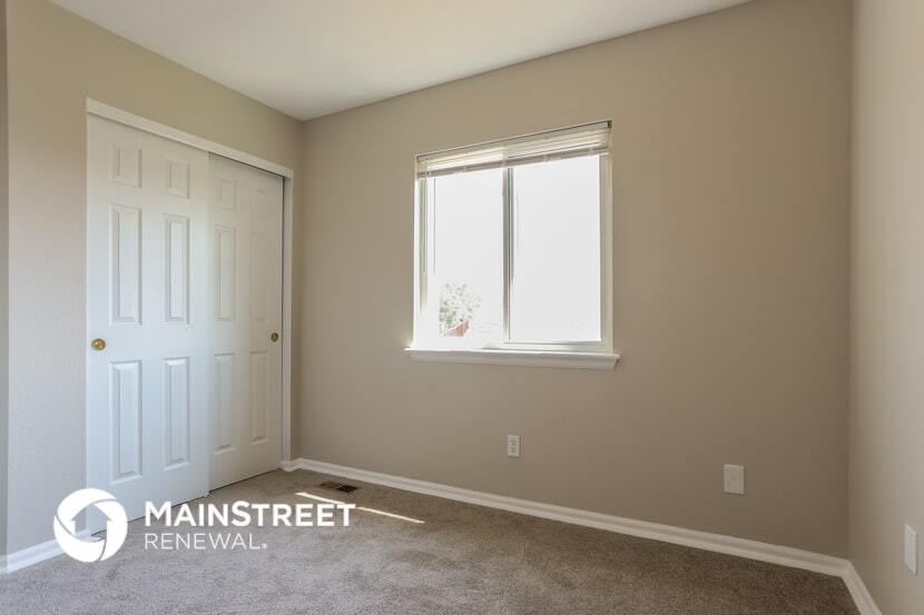 Building Photo - 3850 Lisbon Ct