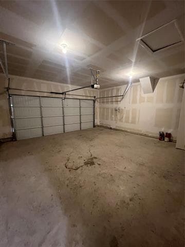 Building Photo - 794 Yorkshire Dr
