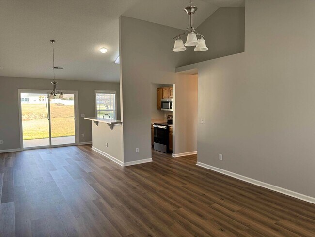 Building Photo - Beautiful Bluffton 3 Bedroom Home in The Willows-Pet Friendly