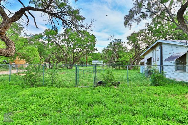 Building Photo - 1174 S Willis St