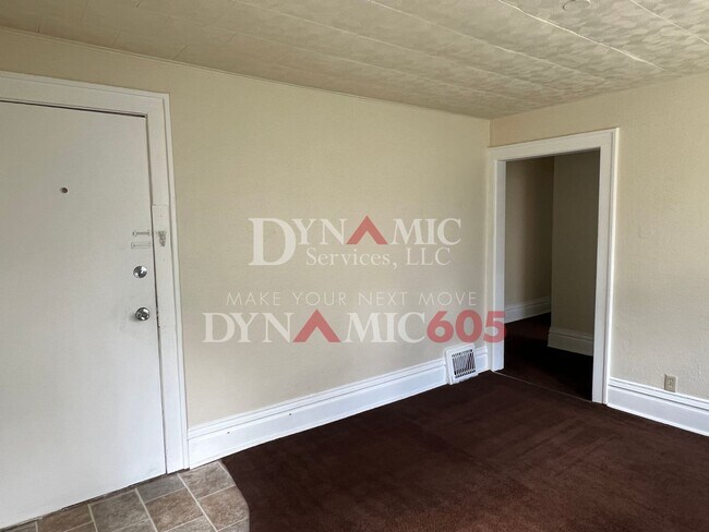 Building Photo - Studio with Bathroom - All Utilities Paid ...