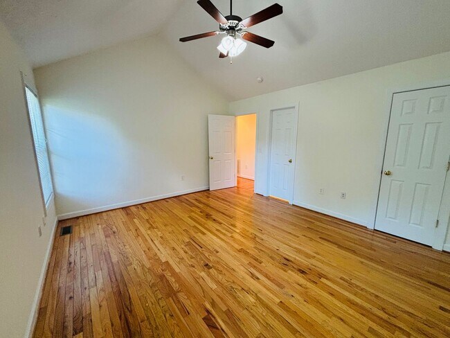 Building Photo - 1030-1060 - Elk Drive