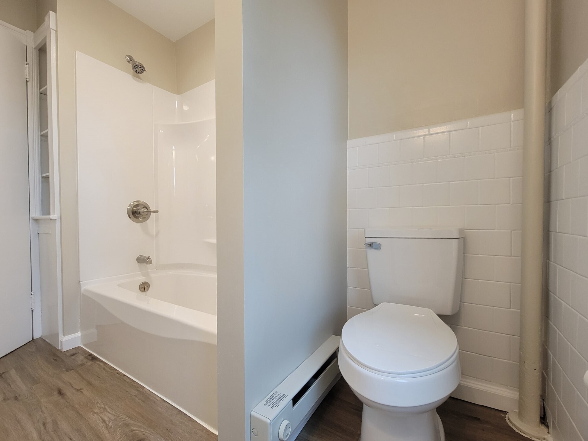 Building Photo - 97 N Reamstown Rd