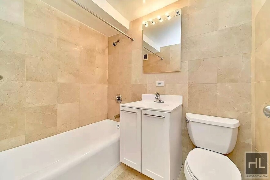 Building Photo - EAST 55 STREET