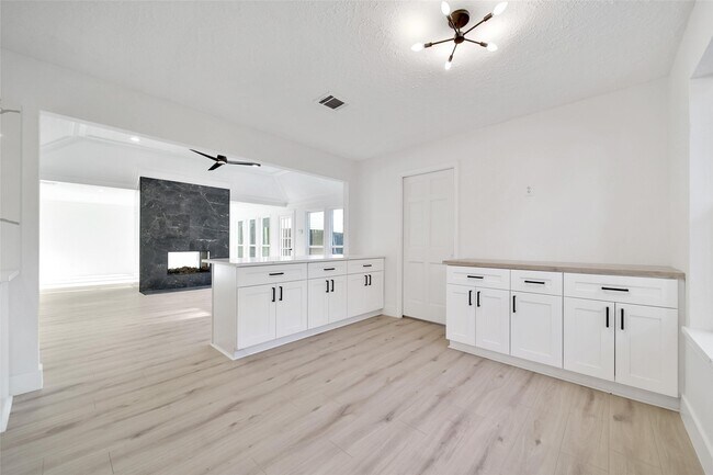 Building Photo - 1314 Stependale Dr