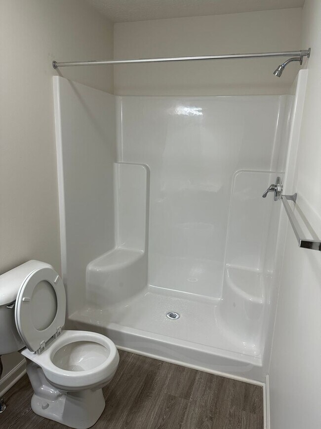 Building Photo - 1512 Red Fern Dr