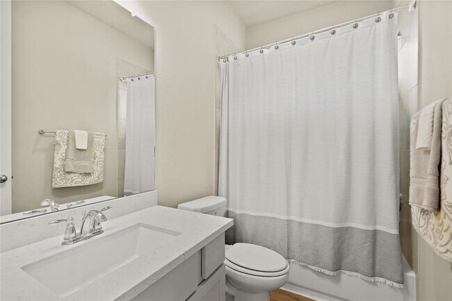 Building Photo - 31819 Harmony Heights Ln