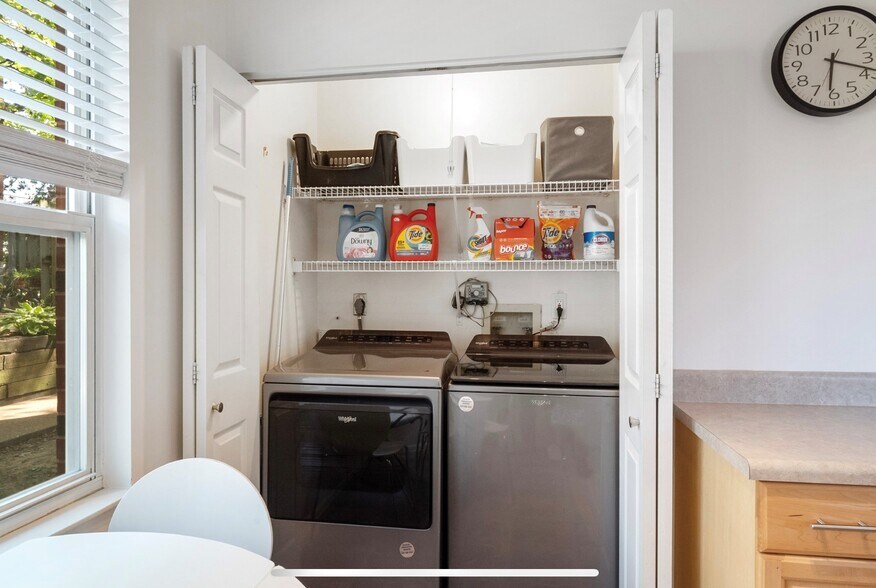 In-Unit Laundry - 4109 Westminster Pl