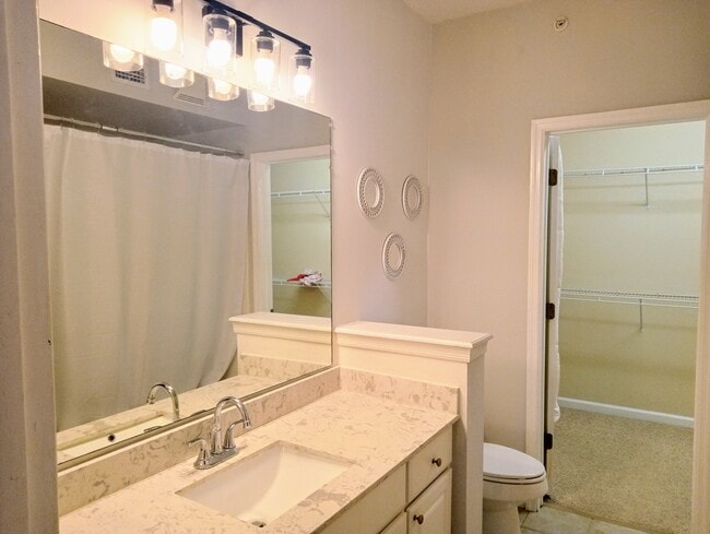 Building Photo - 2018 Alta Meadows Ln