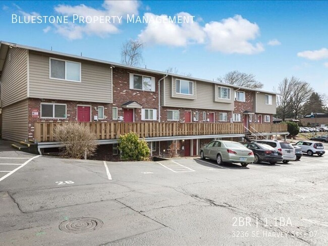 Building Photo - 3236 SE Harvey St