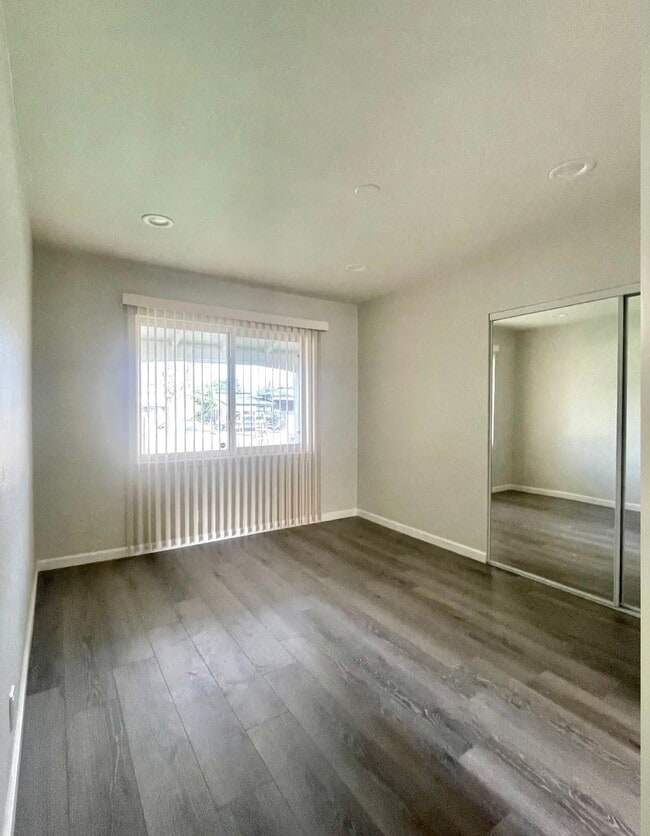 Building Photo - 7949 Clearfield Ave