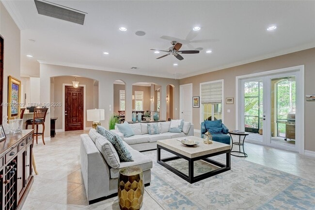 Building Photo - 345 Chambord Terrace