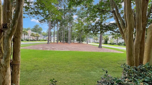 Building Photo - 4824 Willow Brook Ln