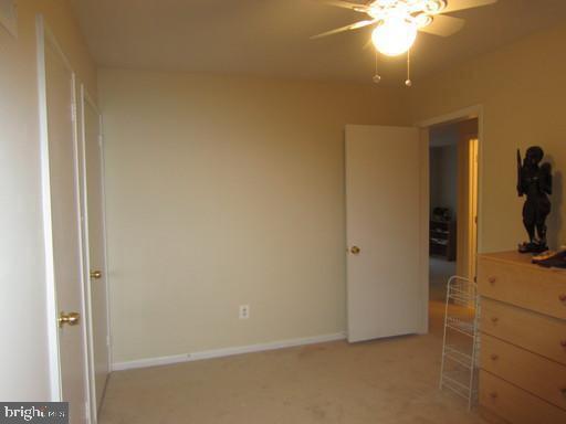 Building Photo - 2131 Pimmit Dr