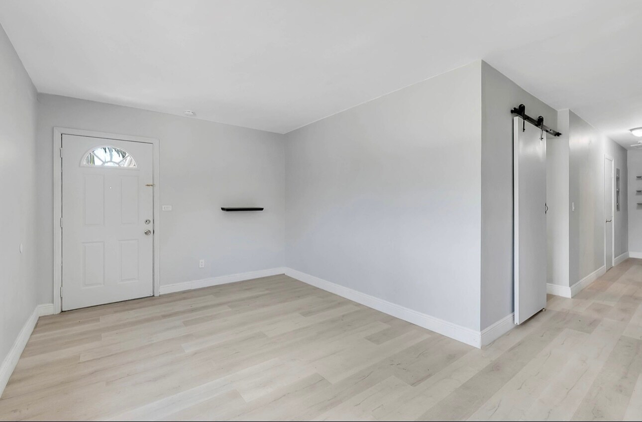 Building Photo - 9710 SW 161st St