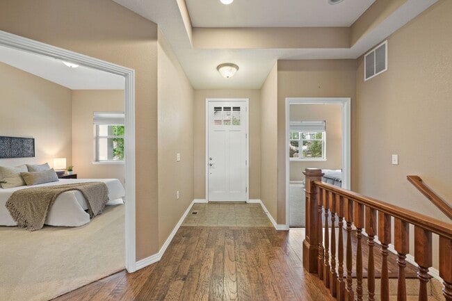 Building Photo - 742 Meadowlark Ln