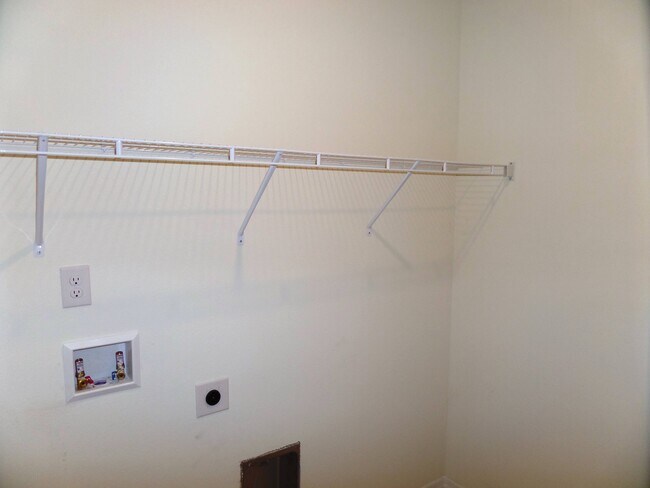 Building Photo - 7997 Penrose Pl