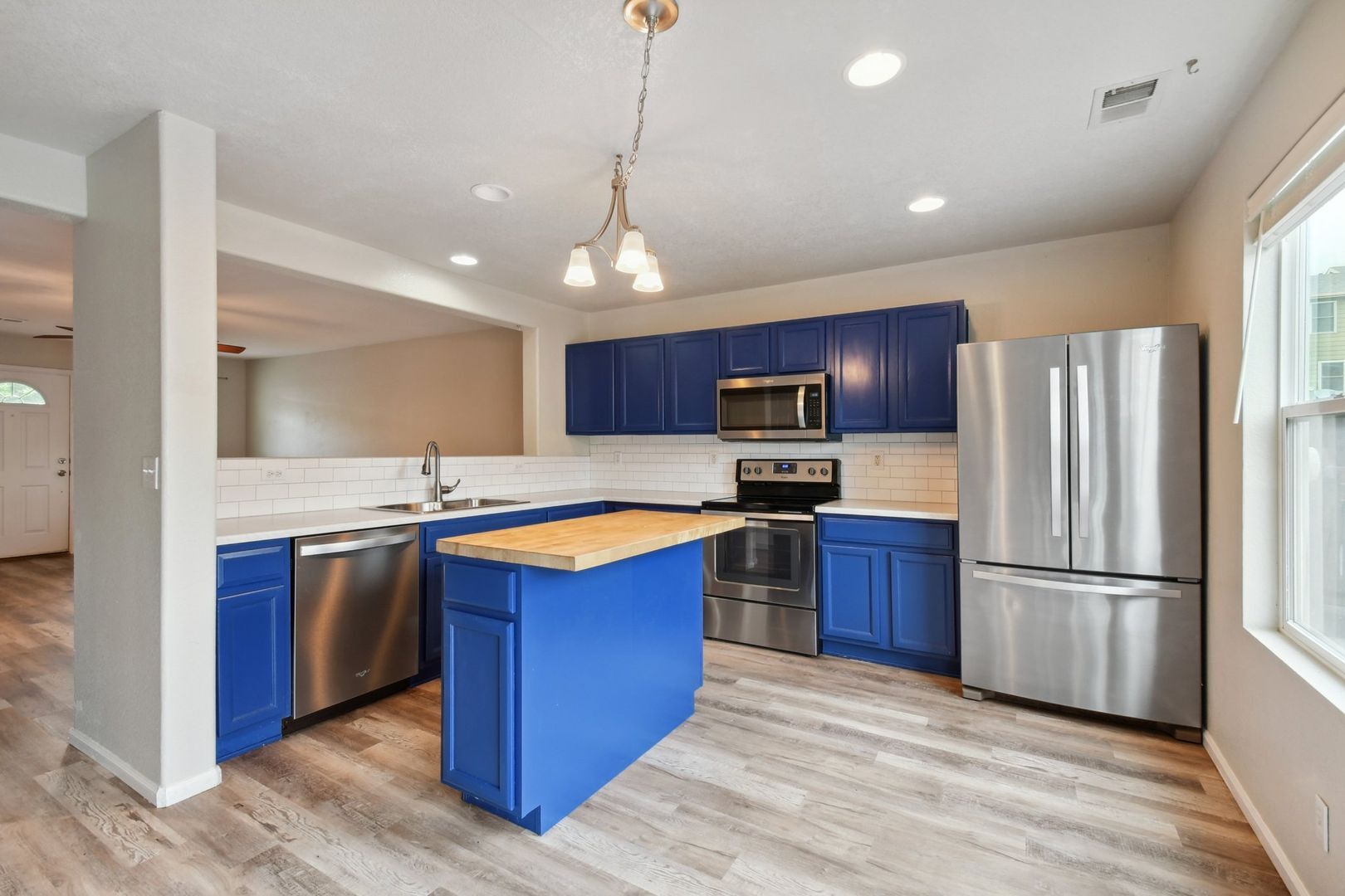 Building Photo - 11040 Claude Ct