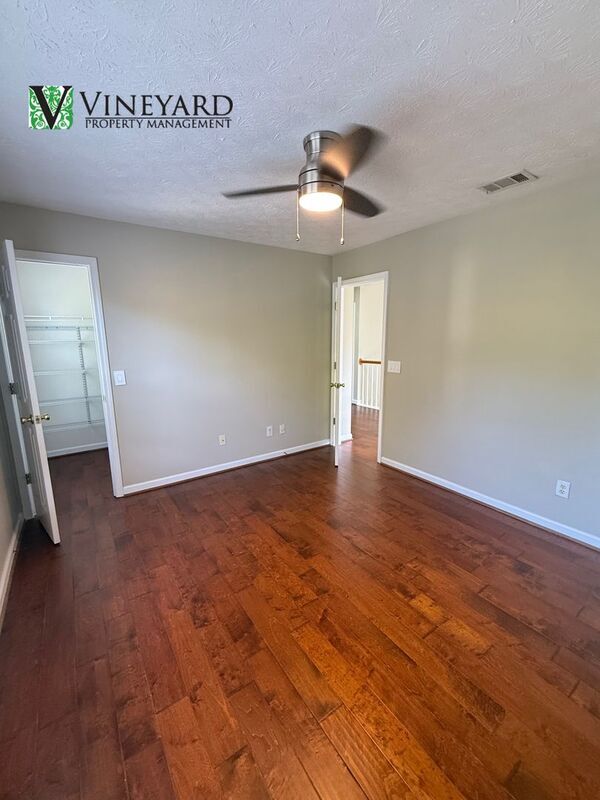 Building Photo - 9970 Lauren Hall Ct