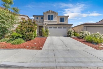 Building Photo - Spacious 5-Bedroom Home in Spencer’s Crossing – Murrieta - 6 Month - 1 Year or Lease To Own!