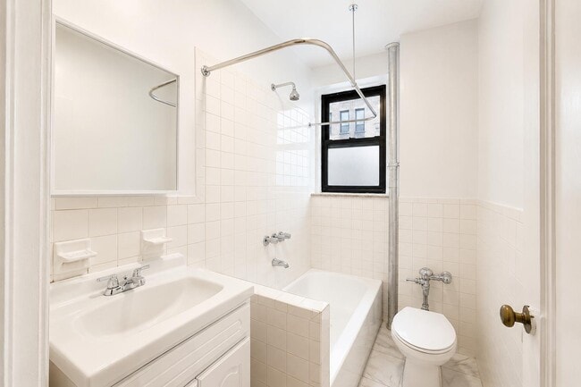Floorplan - 622 West 141st Street