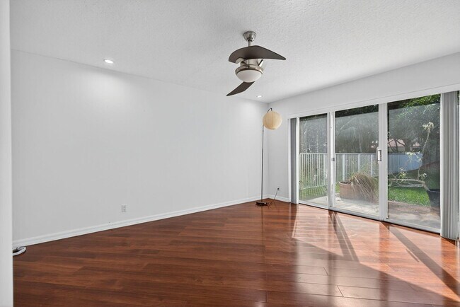 Building Photo - 7004 Galleon Cove Cir