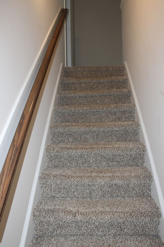 Building Photo - Welcome to your dream home!