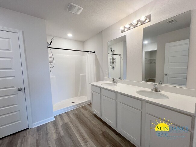 Building Photo - Spacious 4BR Home with Solar Panels & Smart Features in Patriot Ridge with Community Perks!