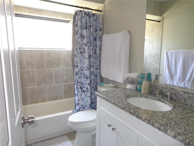 Building Photo - 2475 Wood Oak Dr