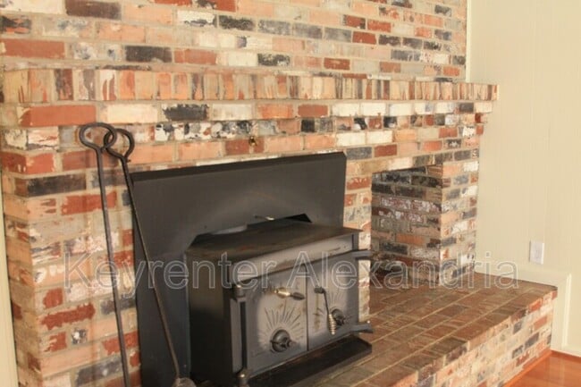 Building Photo - 13013 Caton Pl