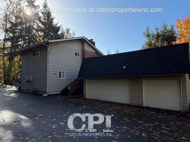 Primary Photo - 1921 Teresa Way