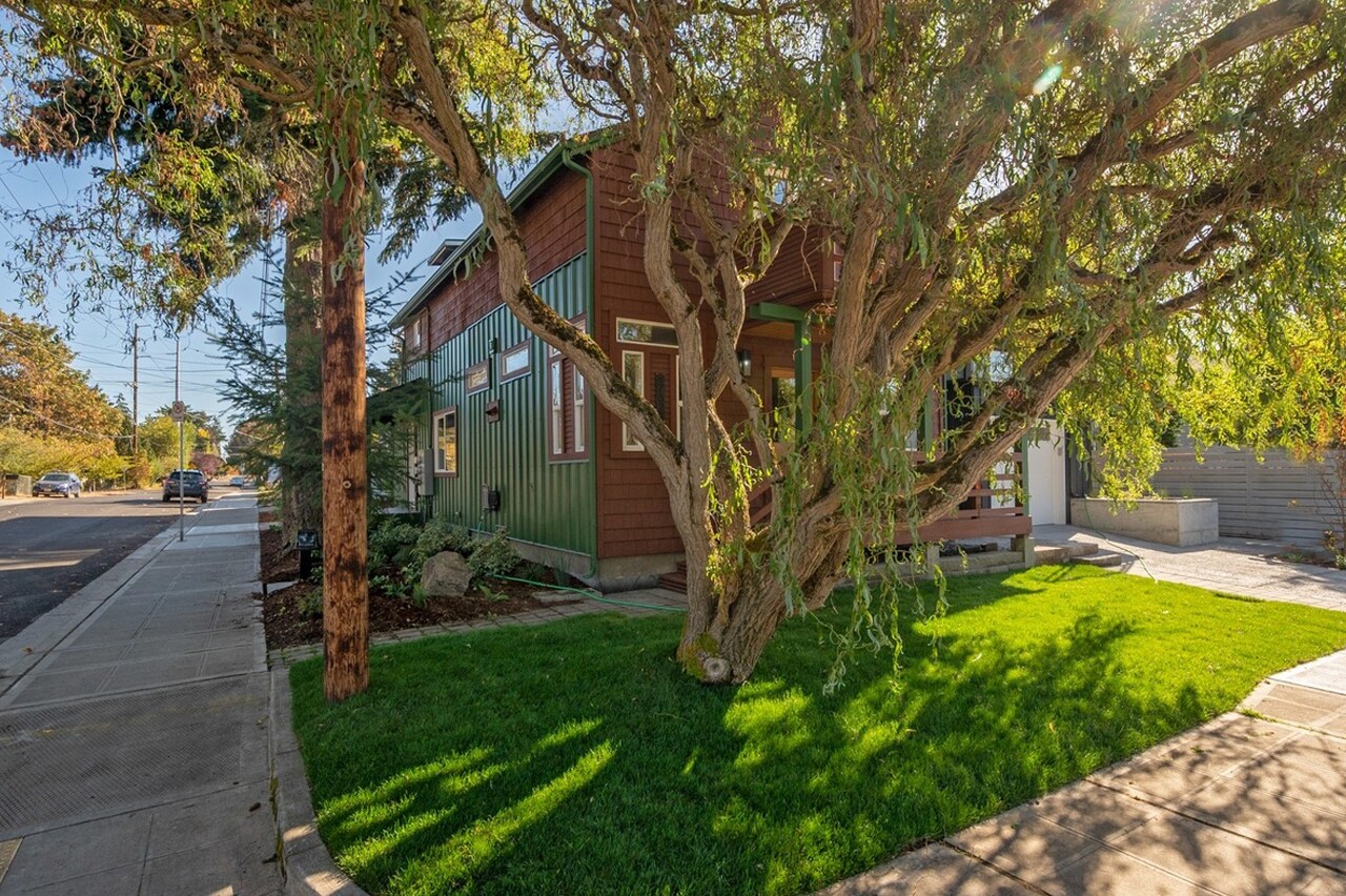 Front of house. - 8752 Dayton Ave N