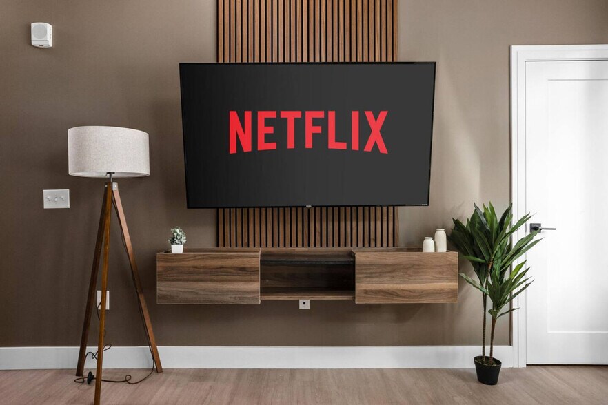 Building Photo - 421 N Pennsylvania St